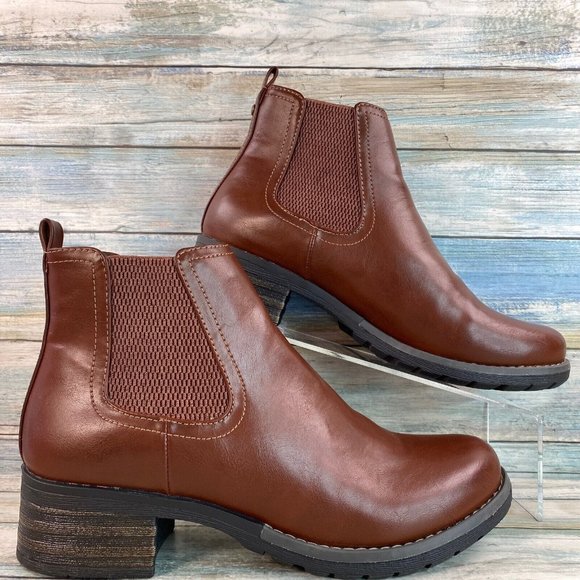 Eastland Jasmine Brown Chelsea Boots 
